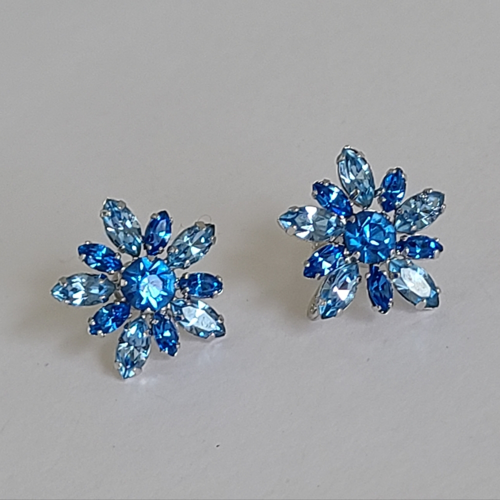 Vintage Jay Flex Sterling Silver Blue Rhinestone Flower Screw Back Stud Earrings - Picture 4 of 15